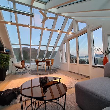 Glass Roof Private Loft In Tromso Ngoại thất bức ảnh