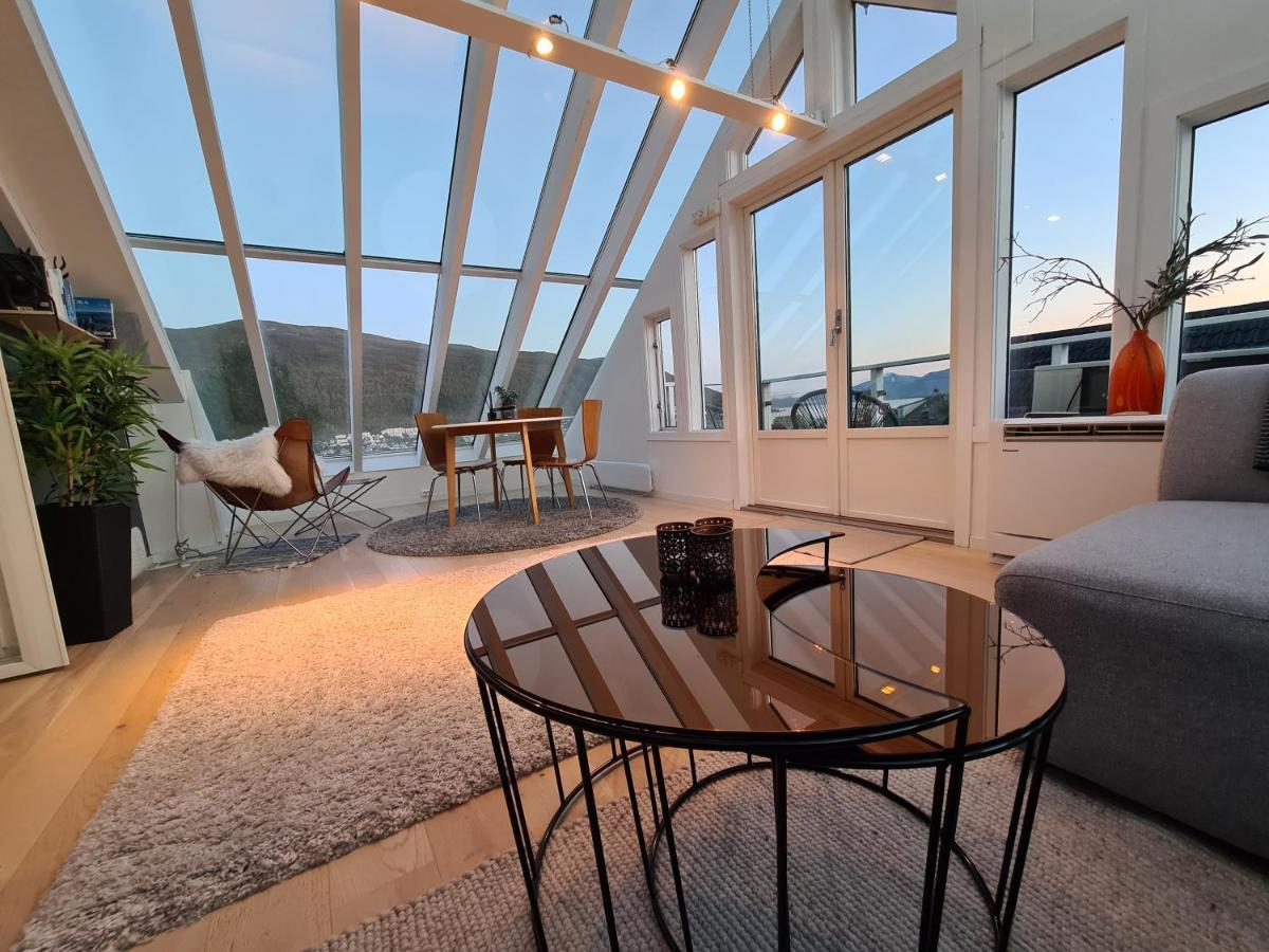 Glass Roof Private Loft In Tromso Ngoại thất bức ảnh
